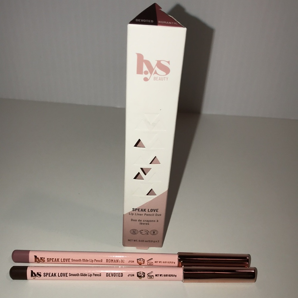 LYS beauty speak love lip liner/pencil duo in devoted and romantic NEW